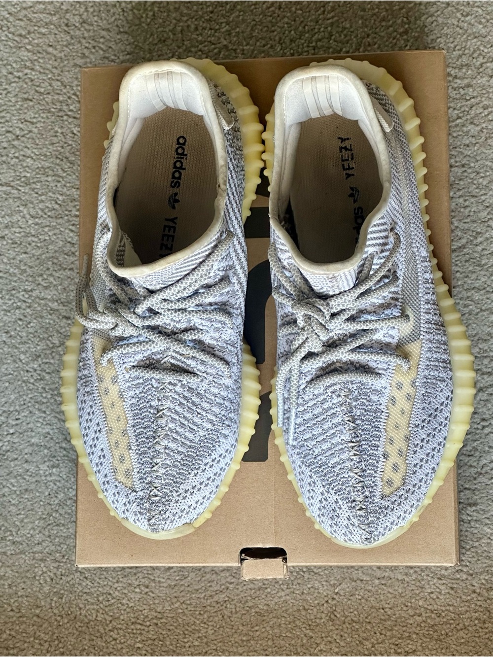 Yeezy boost 350 v2 “Static Reflective” Men’s Size 8.5